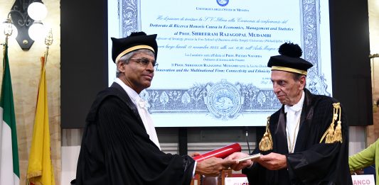 Dottorato di Ricerca Honoris Causa in “Economics, Management and Statistics” al prof. Shreeram Rajagopal Mudambi