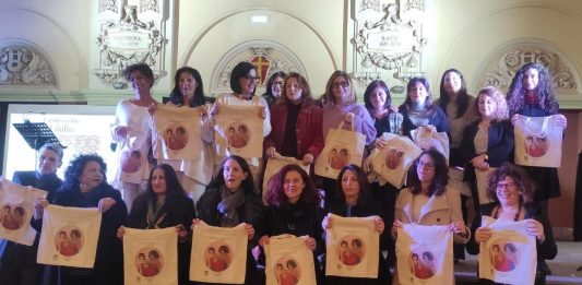Concluso il Corso di formazione per Operatrici all’Ascolto e all’Accoglienza del Cedav, celebrando la forza delle eroine dei diritti civili
