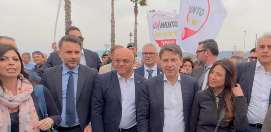 Giuseppe Conte a Messina: “Il Ponte sullo Stretto è una follia”