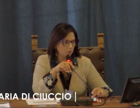 Consiglio Comunale; Rosaria Di Ciuccio abbandona la maggioranza: “Una decisione inevitabile”