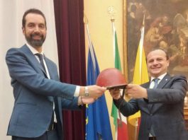 Il “diritto” che viene trasformato in ” favore” e la “Democrazia avvelenata”