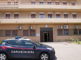 Pusher beccato mentre cedeva dosi di crack, arrestato dai Carabinieri