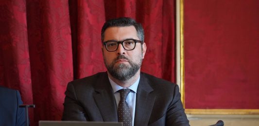Crisi idrica, Antonio De Luca (M5S): “Basta fare polemiche sulla sofferenza dei cittadini. Stucchevole vedere battibeccare chi amministrava con l’attuale compagine”