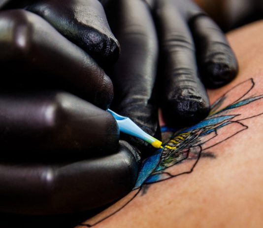 Nuova generazione di tatuatori a Messina: consegnati gli attestati del corso igienico-sanitario dell’ASP