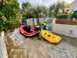 Messina in ginocchio per il maltempo: una settantina gli interventi dei Vigili del Fuoco