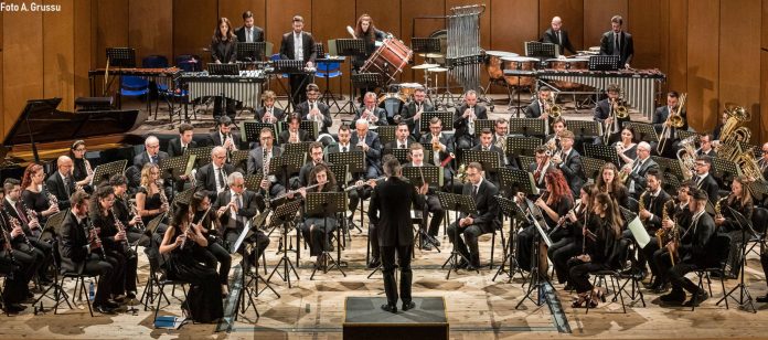 ORCHESTRA-DI-FIATI-DEL-CONSERVATORIO-CORELLI (1)