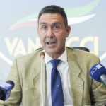 Fra “post-ideologismo” e Don Sturzo e Vannacci…
