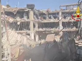 Pistunina, palazzina crollata: si scava tra le macerie, sette i dispersi accertati