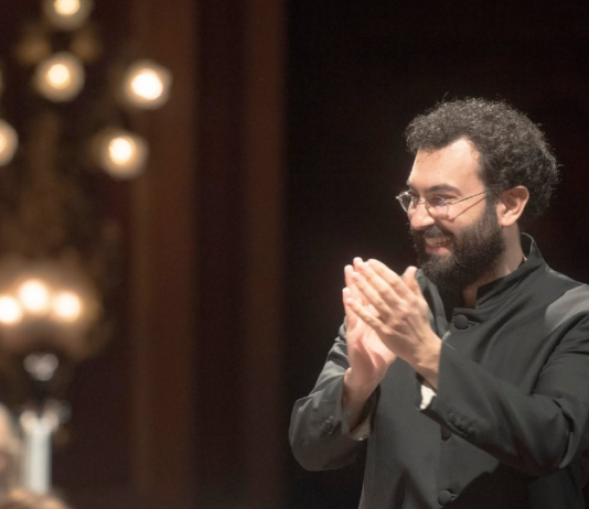 Marco Alibrando debutta alla Scala: il maestro messinese sul podio de “L’elisir d’amore”